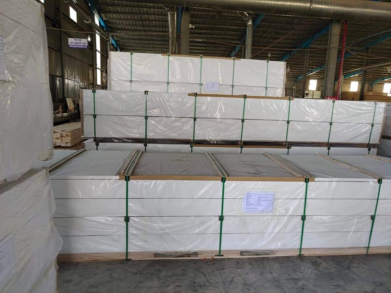 Primed Moulding (Finger-Joint) — Vietnam manufacturer LELOI