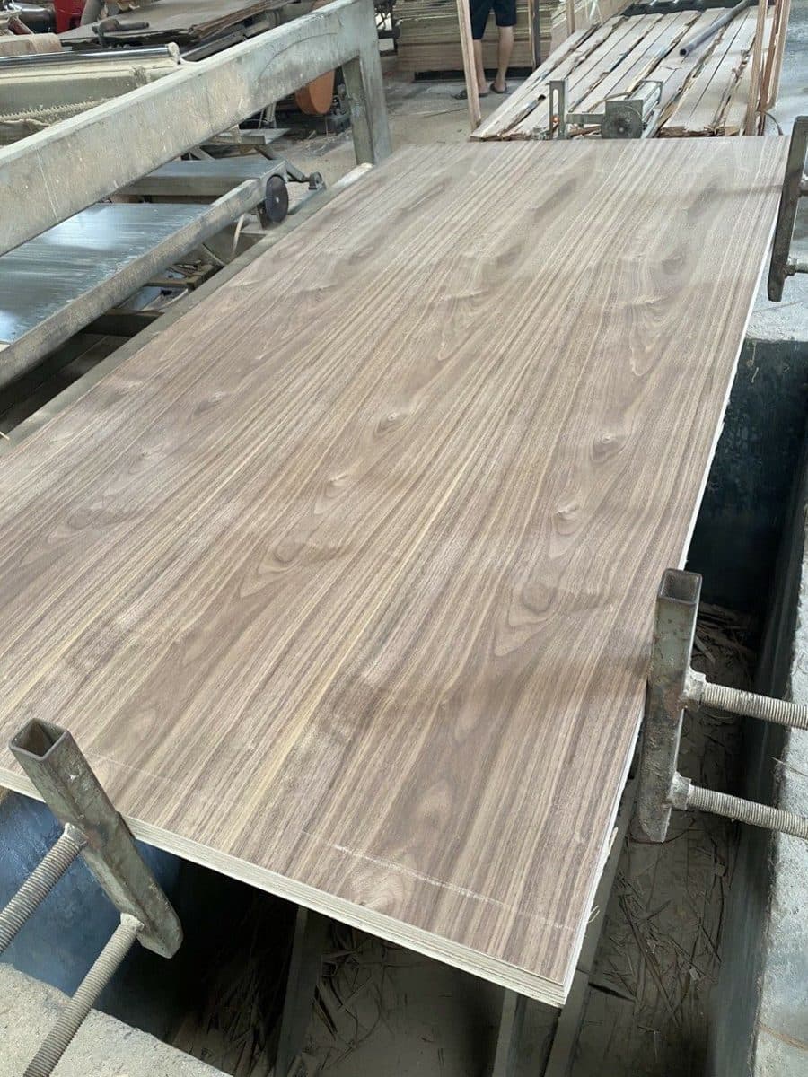 Veneer-Faced Plywood 5 — LELOI Vietnam