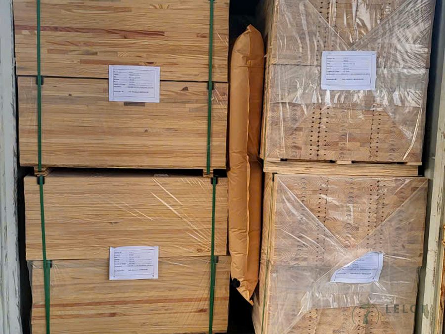 Loading & sealing — LELOI primed moulding, Vietnam 2
