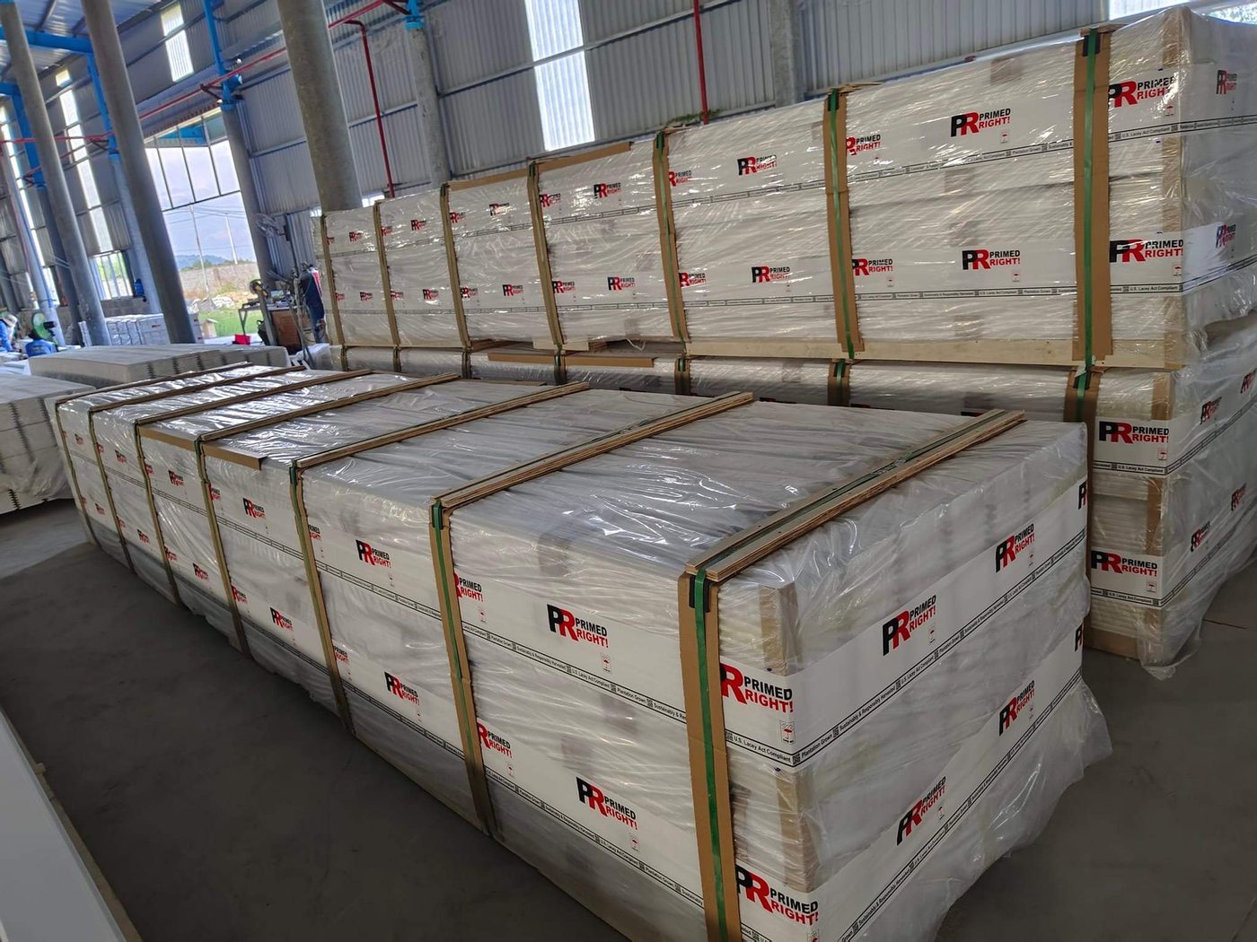 Primed Moulding (Finger-Joint) 1 — LELOI Vietnam